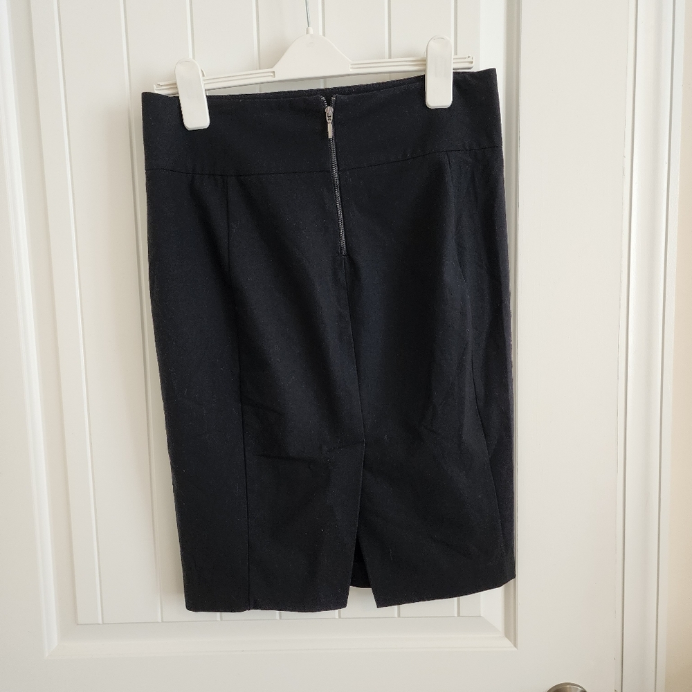 Zara Black Basic Skirt Size 0 - image 2
